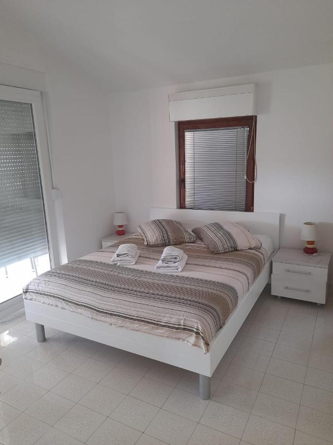 Apartman Lugovic Šibenik Exteriér fotografie