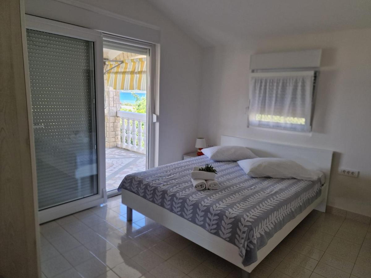 Apartman Lugovic Šibenik Exteriér fotografie