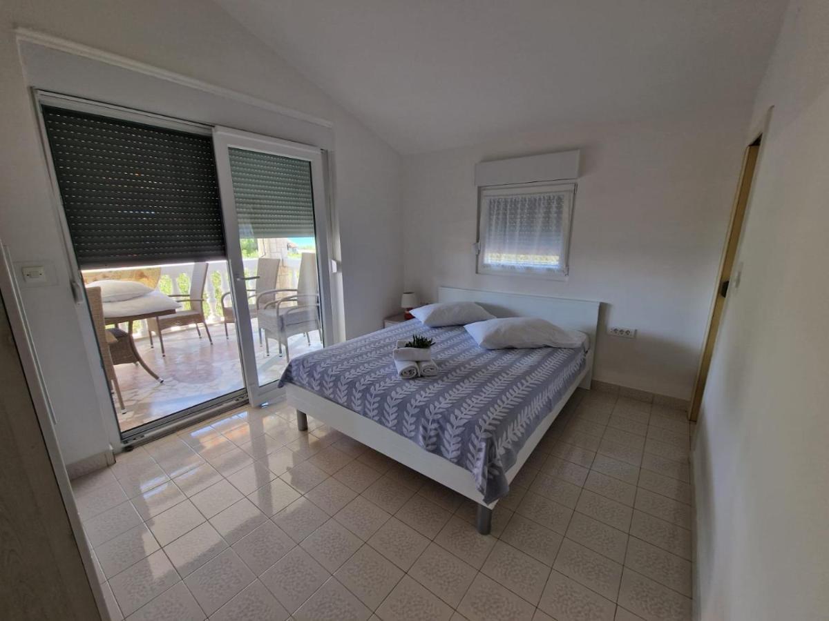 Apartman Lugovic Šibenik Exteriér fotografie